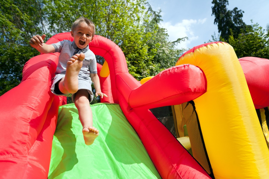 Inflatable jumper